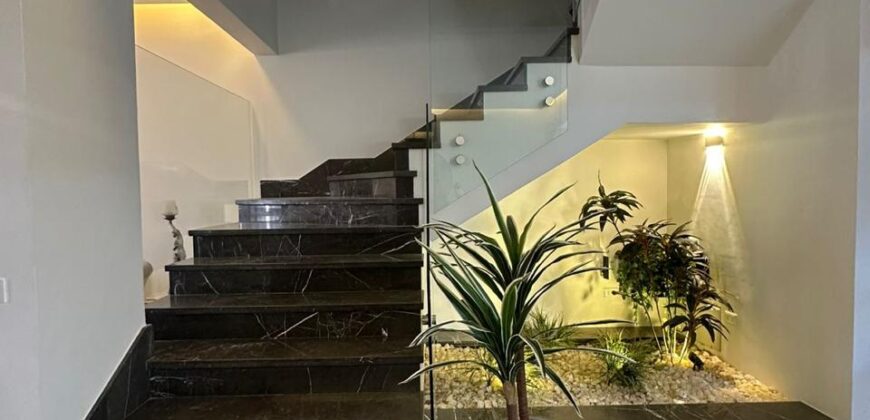 فيلا بكمبوند فايف ايست 232 متر متشطبه بالكامل
