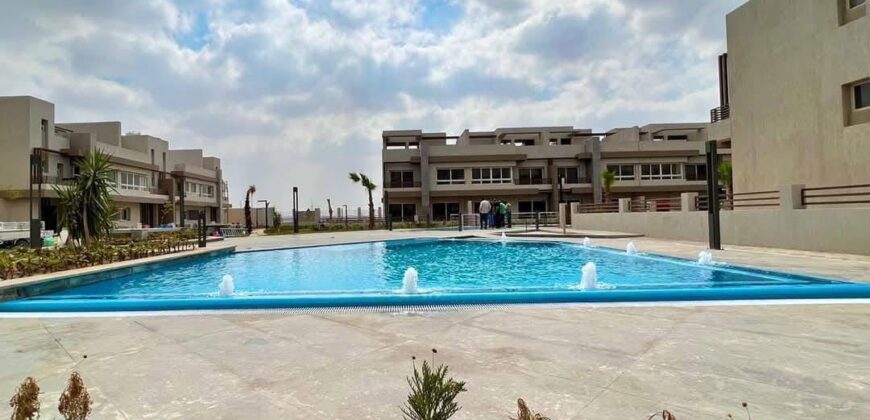 فيلا بكمبوند جراندا لايف مساحة 247م – بمدينة الشروق