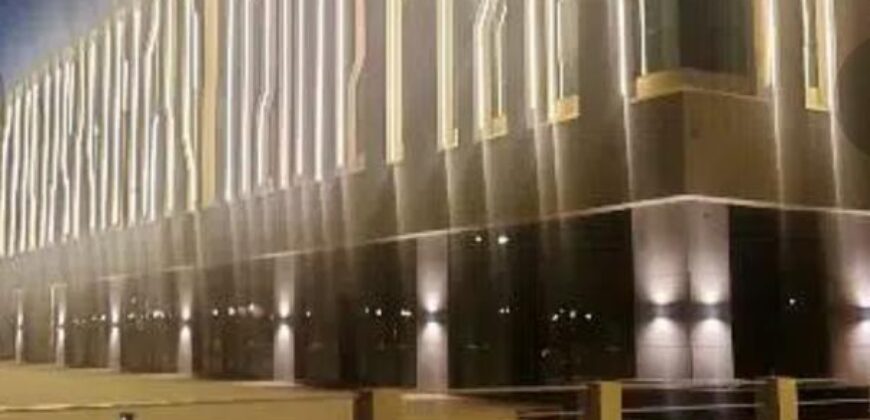 عياده لايجار بمساحه 41 متر بمول ذا ايدج بمدينة الشروق