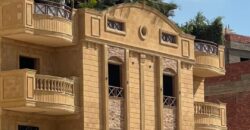 فيلا 490 متر دوبلكس بحديقه امامي بارقي الاحياء بمدينة الشروق