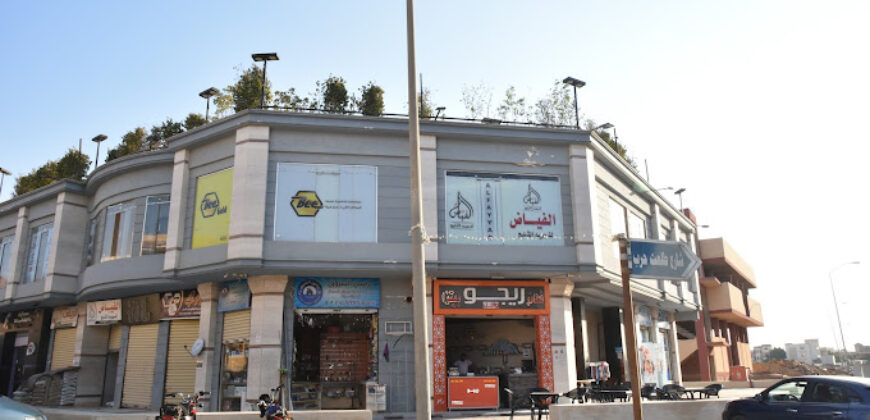 محل بمساحه 18 متر ب سيتي مول 2 بمدينه الشروق