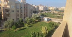 شقه بأرقي مناطق العمارات مساحة 190 م – الدور الثالث – بمدينة الشروق