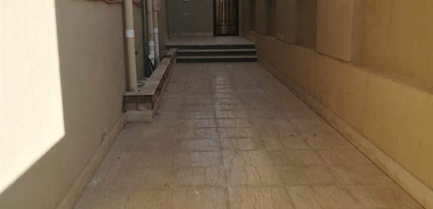 شقة ١٠٦م خلفي جانبي بموقع مميز جدا بأفضل مناطق العمارات