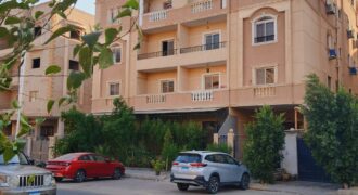 شقة ١٢٧م خلفي بأرقي مناطق العمارات