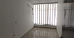 عيادة٦٠ م للإيجار بمول داون تاون بالمستشفي البريطاني عيادة٦٠ م للإيجار بمول داون تاون بالمستشفي البريطاني