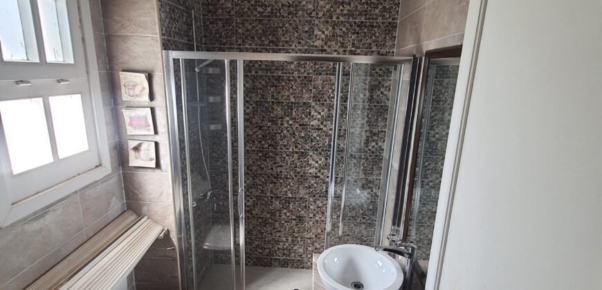 فيلا ٩٠٠م بكمبوند ماي فير بموقع مميز جداتشطيب كامل فيلا ٩٠٠م بكمبوند ماي فير بموقع مميز جداتشطيب كامل