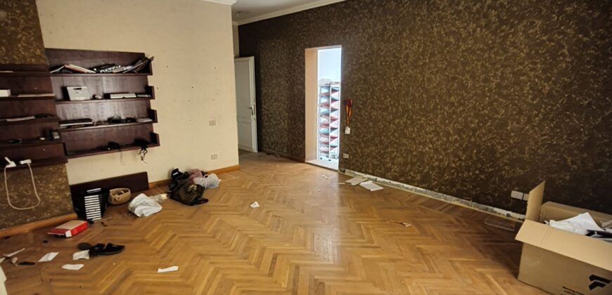 فيلا ٩٠٠م بكمبوند ماي فير بموقع مميز جداتشطيب كامل فيلا ٩٠٠م بكمبوند ماي فير بموقع مميز جداتشطيب كامل