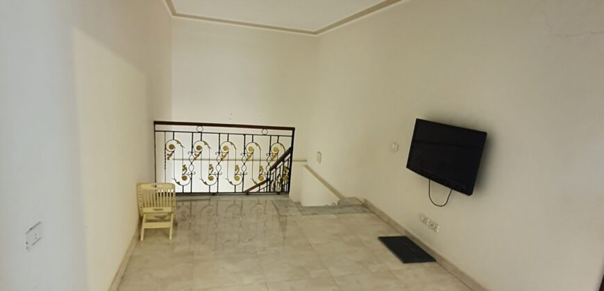 دوبلكس ٢١٠م بحديقة ١٢٠م بمدخل خاص – متشطب بالكامل دوبلكس ٢١٠م بحديقة ١٢٠م بمدخل خاص – متشطب بالكامل