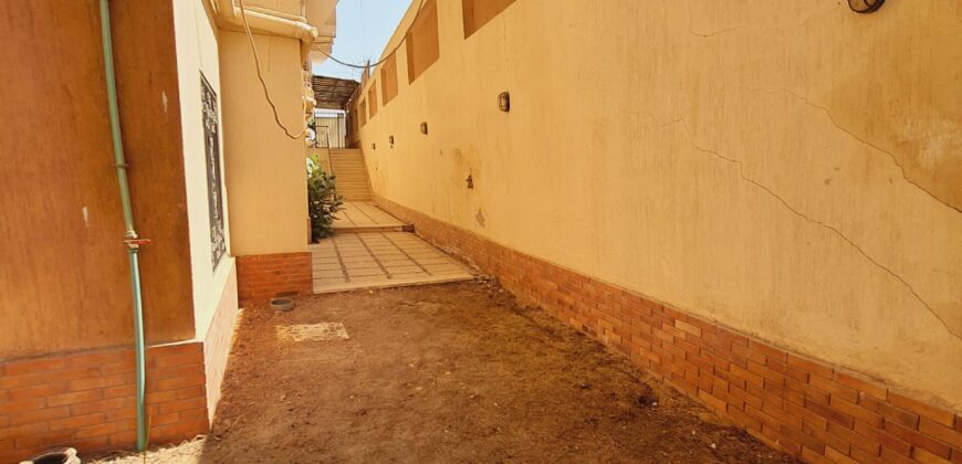 دوبلكس ٢١٠م بحديقة ١٢٠م بمدخل خاص – متشطب بالكامل دوبلكس ٢١٠م بحديقة ١٢٠م بمدخل خاص – متشطب بالكامل