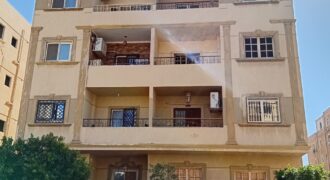 شقة روف لقطة ١٢٥ + ٣٠ م أوت دور جانبي علي جاردن متشطبة فى أرقى مناطق مدينة الشروق شقة روف لقطة ١٢٥ + ٣٠ م أوت دور جانبي علي جاردن متشطبة فى أرقى مناطق مدينة الشروق