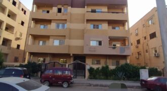 شقة لقطة للبيع ٢٠٠ م دور اول بحري متشطبة الترا سوبر لوكس بمدينة الشروق شقة لقطة للبيع ٢٠٠ م دور اول بحري متشطبة الترا سوبر لوكس بمدينة الشروق