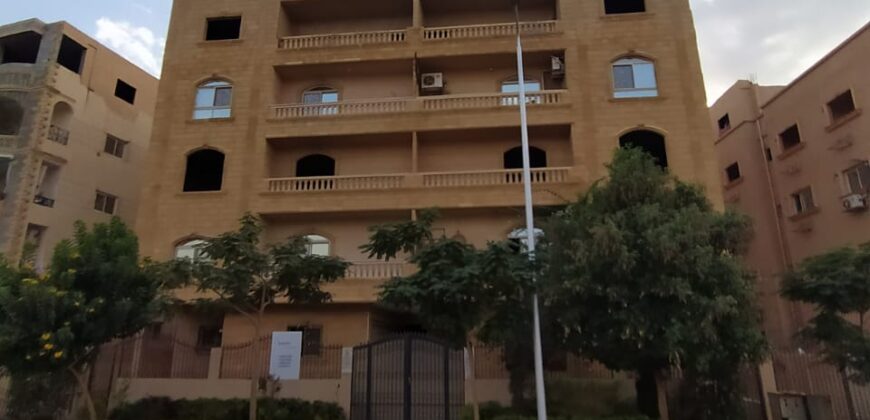 شقة 175م للبيع في المنطقة الأولى في الشروق شقة 175م للبيع في المنطقة الأولى في الشروق