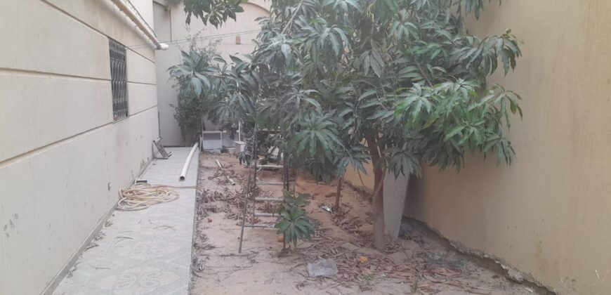 دوبلكس امامي بحري ٢٩٨ م + ١٦٠ م متشطب بالكامل فى الحي الرابع بمدينة الشروق دوبلكس امامي بحري ٢٩٨ م + ١٦٠ م متشطب بالكامل فى الحي الرابع بمدينة الشروق