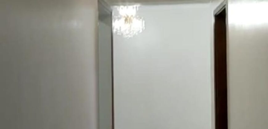 شقة متشطبة بالكامل ١٢٥ م تحميل قديم فى المنطقة الرابعة بمدينة الشروق شقة متشطبة بالكامل ١٢٥ م تحميل قديم فى المنطقة الرابعة بمدينة الشروق