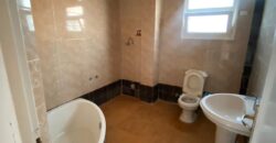 شقة روف لقطة ١٢٥ + ٣٠ م أوت دور جانبي علي جاردن متشطبة فى أرقى مناطق مدينة الشروق شقة روف لقطة ١٢٥ + ٣٠ م أوت دور جانبي علي جاردن متشطبة فى أرقى مناطق مدينة الشروق