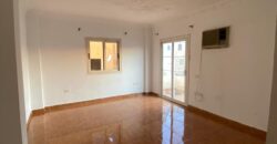 شقة روف لقطة ١٢٥ + ٣٠ م أوت دور جانبي علي جاردن متشطبة فى أرقى مناطق مدينة الشروق شقة روف لقطة ١٢٥ + ٣٠ م أوت دور جانبي علي جاردن متشطبة فى أرقى مناطق مدينة الشروق