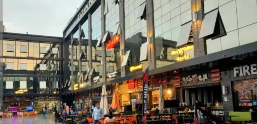 محل لقطة للإيجار بأرقى مولات الشروق تاون سنتر محل لقطة للإيجار بأرقى مولات الشروق تاون سنتر