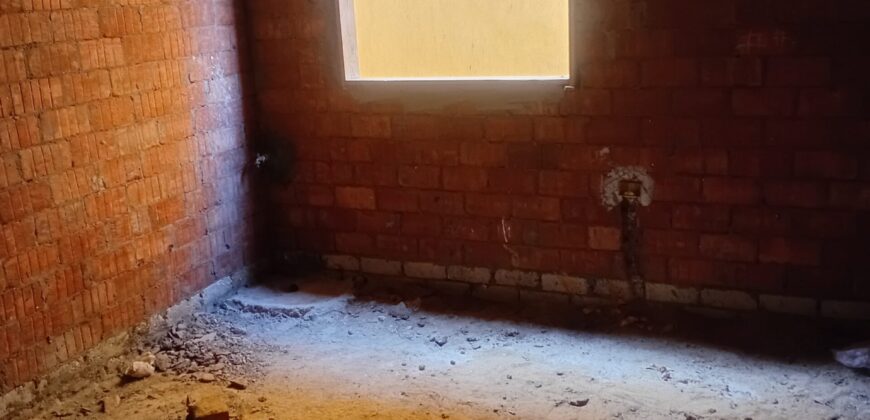 شقة 195م للبيع ارضي بجاردن في الحي الثالث شرق شقة 195م للبيع ارضي بجاردن في الحي الثالث شرق