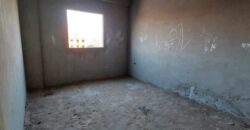 شقة لقطة ١٣٥ م دور ثاني جانبي خلفى بفيو مفتوح فى مدينة الشروق وبجانب جميع الخدمات