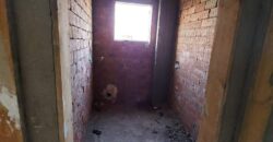 شقة لقطة ١٣٥ م دور ثاني جانبي خلفى بفيو مفتوح فى مدينة الشروق وبجانب جميع الخدمات