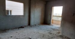 شقة لقطة ١٣٥ م دور ثاني جانبي خلفى بفيو مفتوح فى مدينة الشروق وبجانب جميع الخدمات