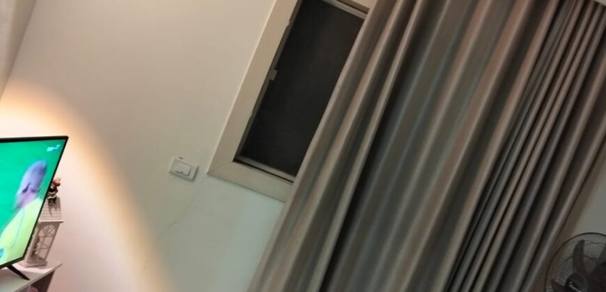 شقة لقطة ١٤٠ م دور اول متشطبة الترا سوبر لوكس بلوكيشن مميز بمدينة الشروق