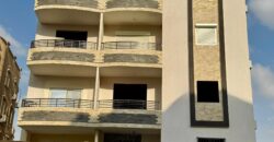 شقة لقطة ١٧٥ م دور ثاني متكرر فيو جاردن جميل بأرقى مناطق مدينة الشروق