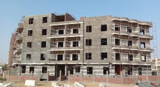 شقة لقطة للبيع ٢١٠ م فيو امامي مميز علي جاردن بمدينة الشروق بجانب سعودي