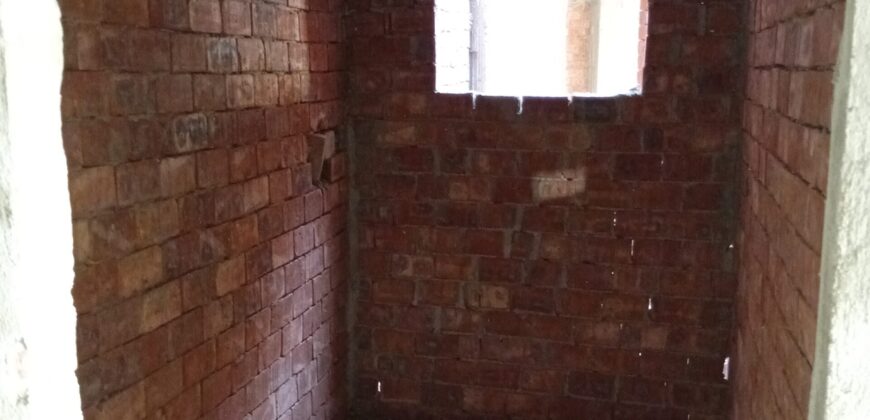 شقة لقطة للبيع ٢١٠ م فيو امامي مميز علي جاردن بمدينة الشروق بجانب سعودي