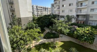 شقة دور ثاني 77م امامي للبيع في مدينتي