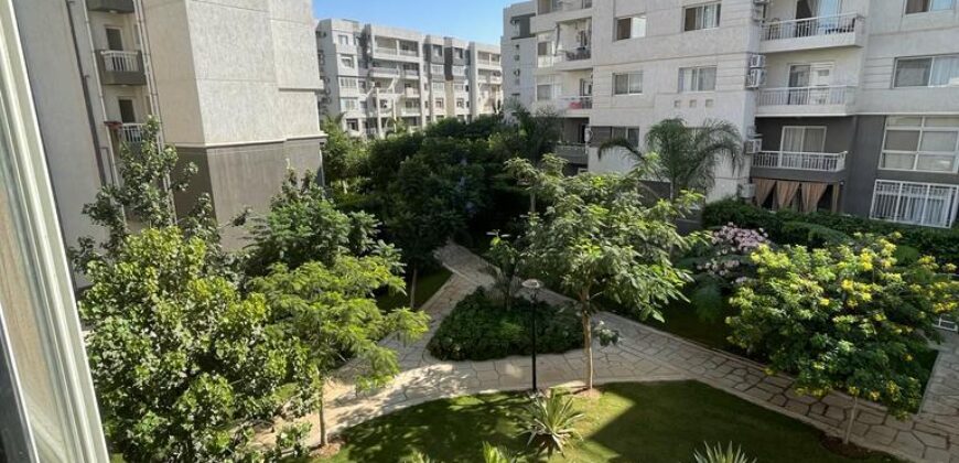 شقة دور ثاني 77م امامي للبيع في مدينتي