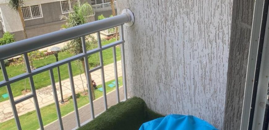 شقة دور ثاني 77م امامي للبيع في مدينتي