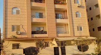 شقة 160م للبيع دور رابع في الثالثة عمارات