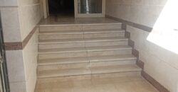 شقة لقطة للبيع ١٧٥ م فيو امامي مميز دور رابع بمدينة الشروق امام طريق الحرية