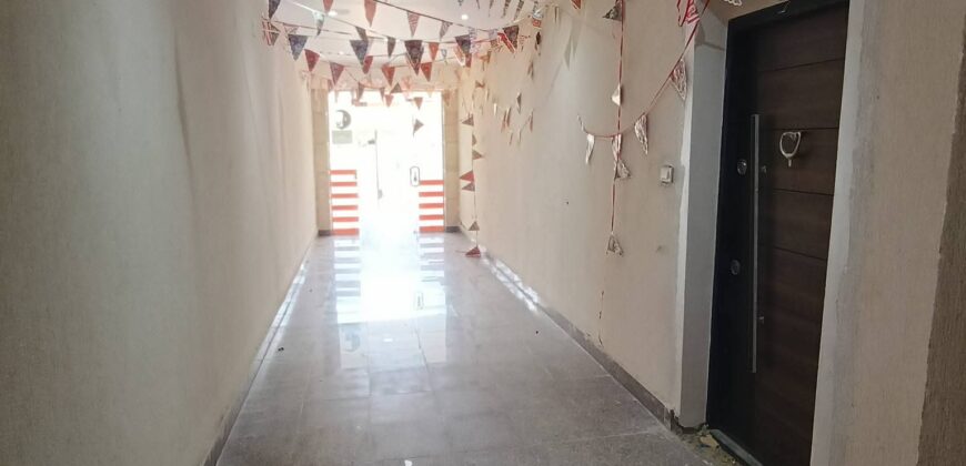 ارضى مرتفع لقطة للبيع ٢٥٠ م + ٨٠ م جاردن بارقى احياء الفيلات وبجانب الخدمات بمدينة الشروق