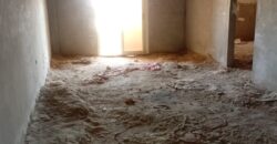 شقة لقطة ١٦٥ م دور ثاني فيو امامي مفتوح بمدينة الشروق وبجانب طريق الحرية والخدمات