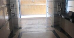 شقة لقطة ١٨٠ م دور اول بفيو امامي مميز امام طريق الحرية و كارفور بمدينة الشروق