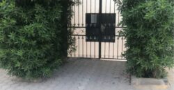 شقة لقطة ١٨٠ م دور اول بفيو امامي مميز امام طريق الحرية و كارفور بمدينة الشروق