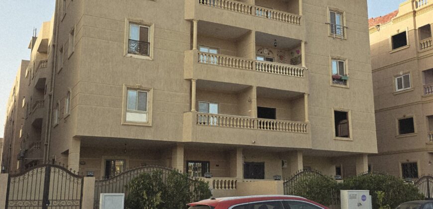 شقة ١٨٠م دور ثالت بموقع مميز بجوار طريق الحرية متشطبة