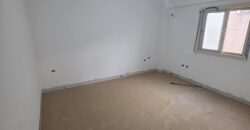 شقة ١٨٠م دور ثالت بموقع مميز بجوار طريق الحرية متشطبة