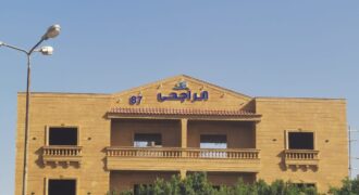 شقة للبيع 150م دور اول خلفي في الحي الثالث غرب في الشروق