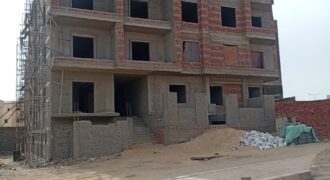 شقة 195م للبيع ارضي بجاردن في حي النادي