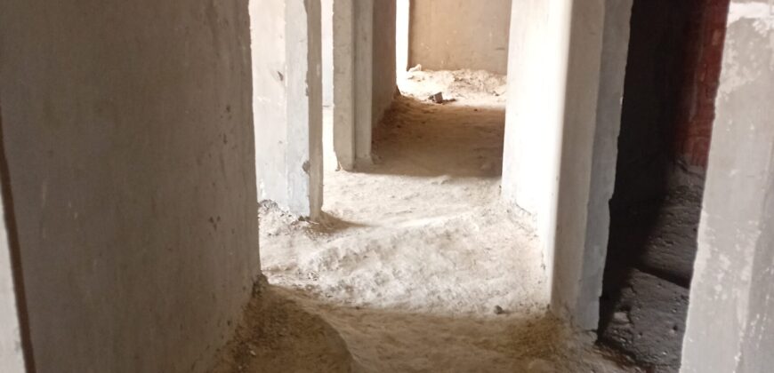 شقة 195م للبيع ارضي بجاردن في حي النادي