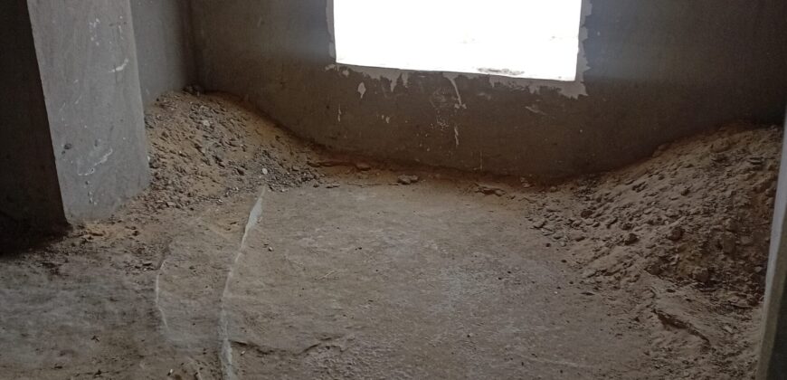 شقة 195م للبيع ارضي بجاردن في حي النادي