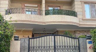دوبلكس للبيع 300م + حديقة 150م – الحي الثالث شرق – الشروق
