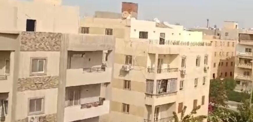 شقة للبيع 165م – موقع مميز بالقرب من طريق الحرية ومدينتي – الشروق المنطقة الثامنة