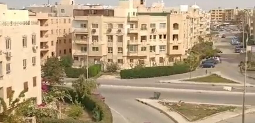 شقة للبيع 165م – موقع مميز بالقرب من طريق الحرية ومدينتي – الشروق المنطقة الثامنة