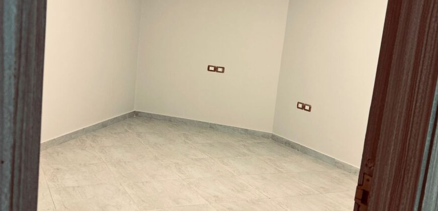 شقه ارضي خلفي للبيع لقطة 📍في مدينه الشروق المنطقه الخامسة