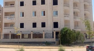 شقة للبيع 185م – مدينة الشروق | تشطيب 80% في المنطقة الثامنة