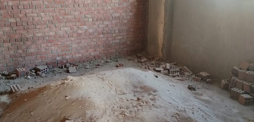 شقة للبيع 240م – مدينة الشروق في المنطقة الثامنة عمارات